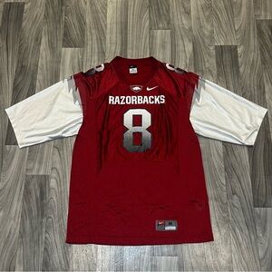SIZE MEDIUM VTG NIKE ARKANSAS RAZORBACKS STITCHED JERSEY